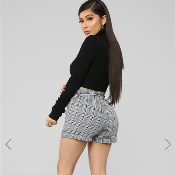 High-Rise Plaid Tie Waist Shorts - Picture 3 of 3